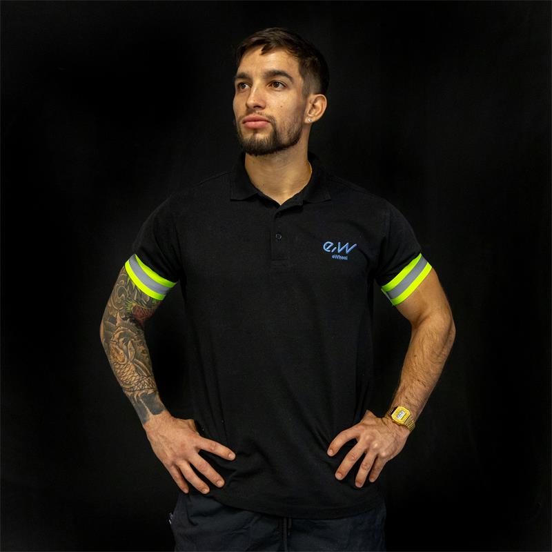 Reflective flexible strap