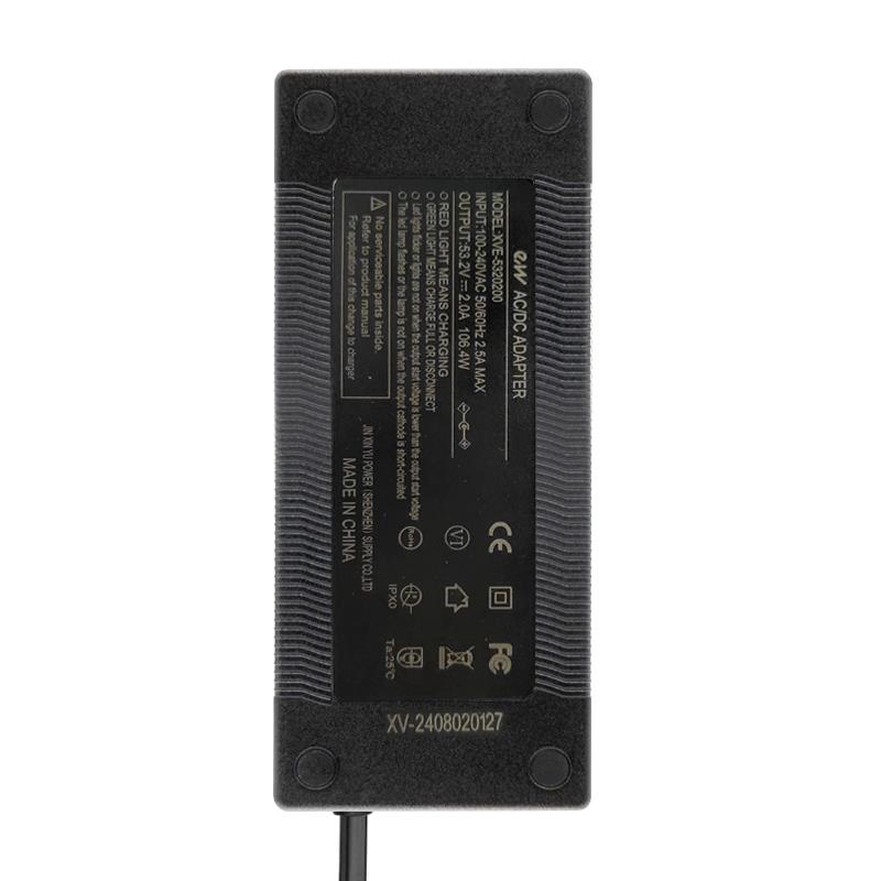 Cargador premium 48V (salida 54,6v) 2A conector DC 5,5x2,1mm