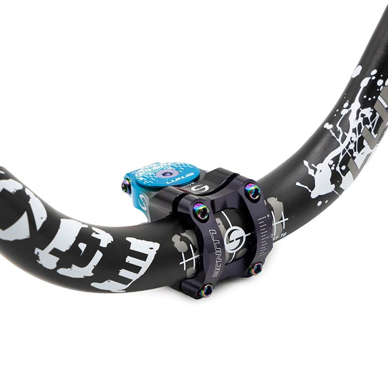 Suporte para guidões de 31,8mm EWPM-003