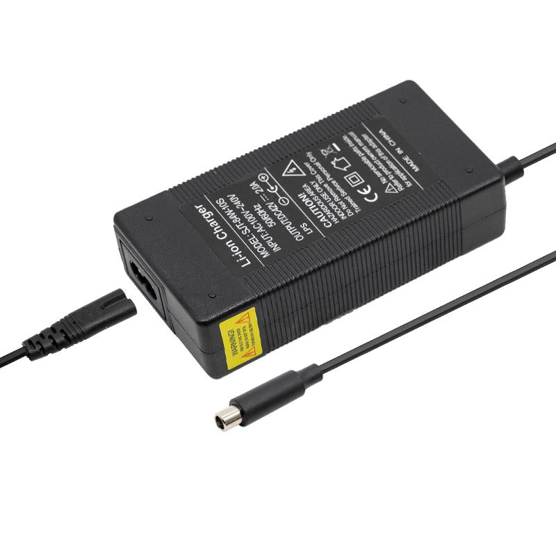 Cargador con conector DC 5,5x2,5mm